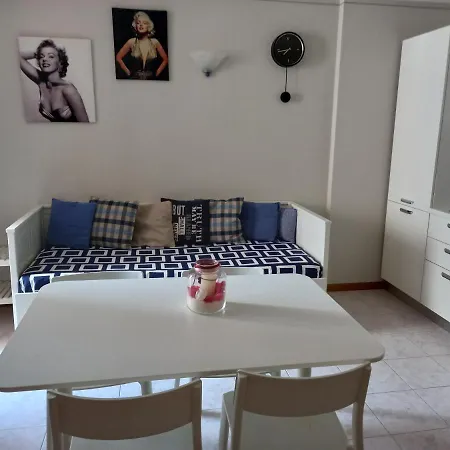 Hotel Lydia 3*