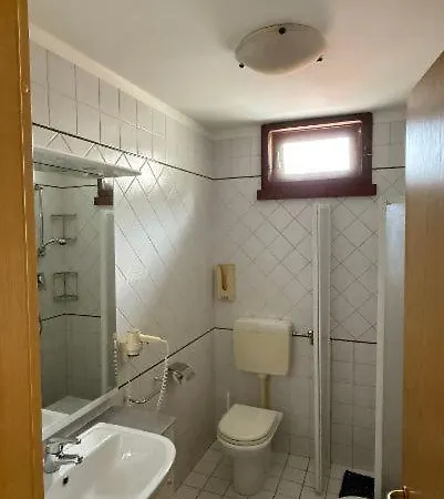 Lydia Hotel